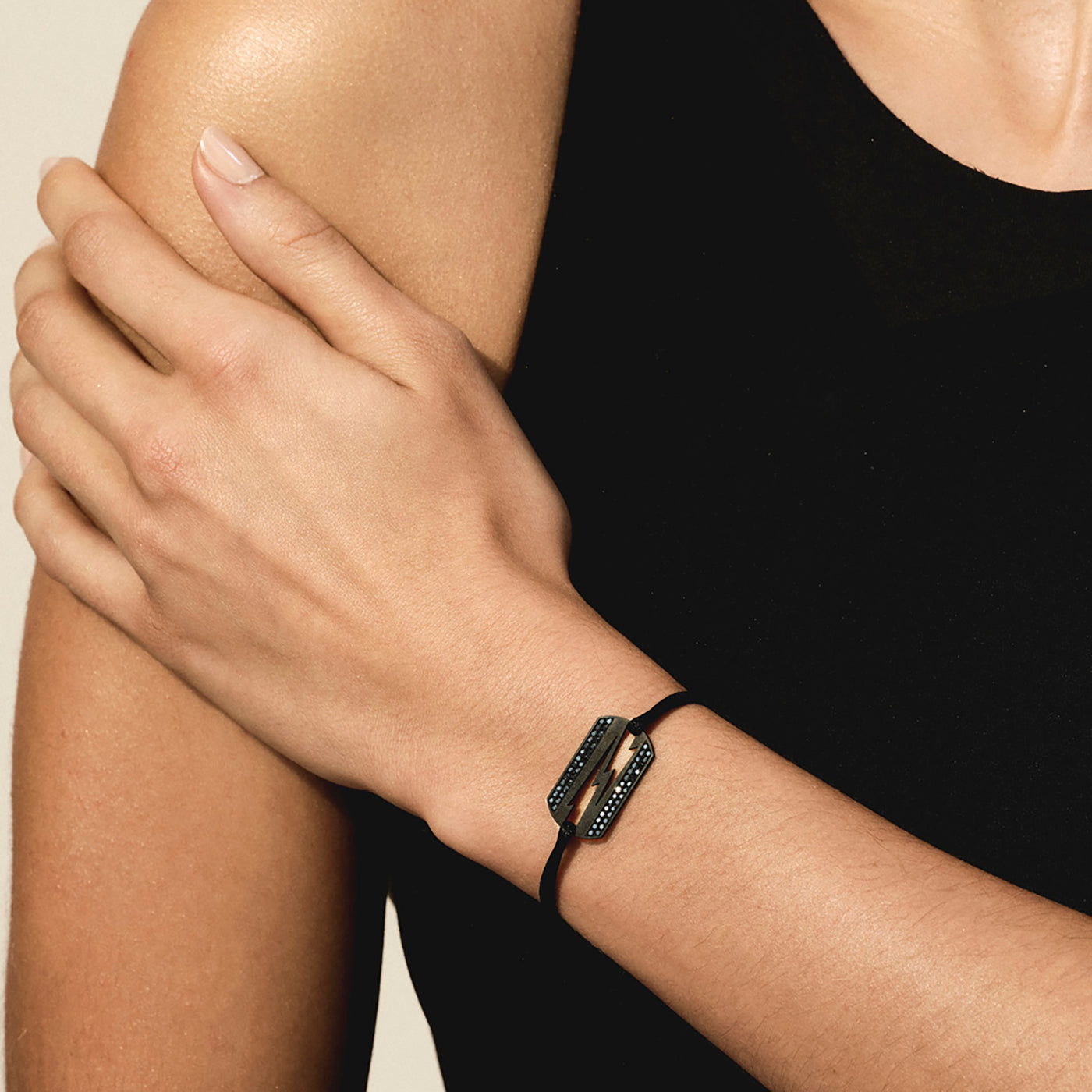 Bracelet cordon Lovetag diamants noirs