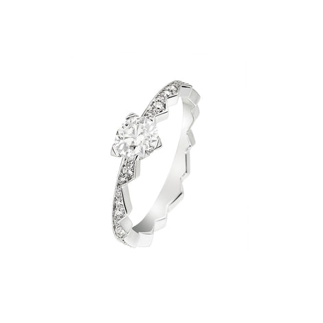 Capture Light diamond engagement ring